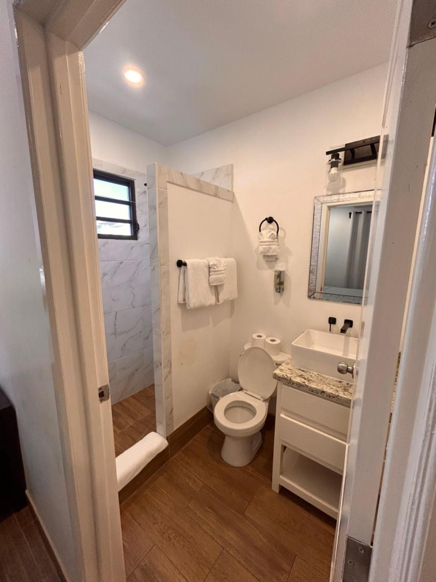 La Casa De Paz Hotel سان بيدرو المظهر الخارجي الصورة