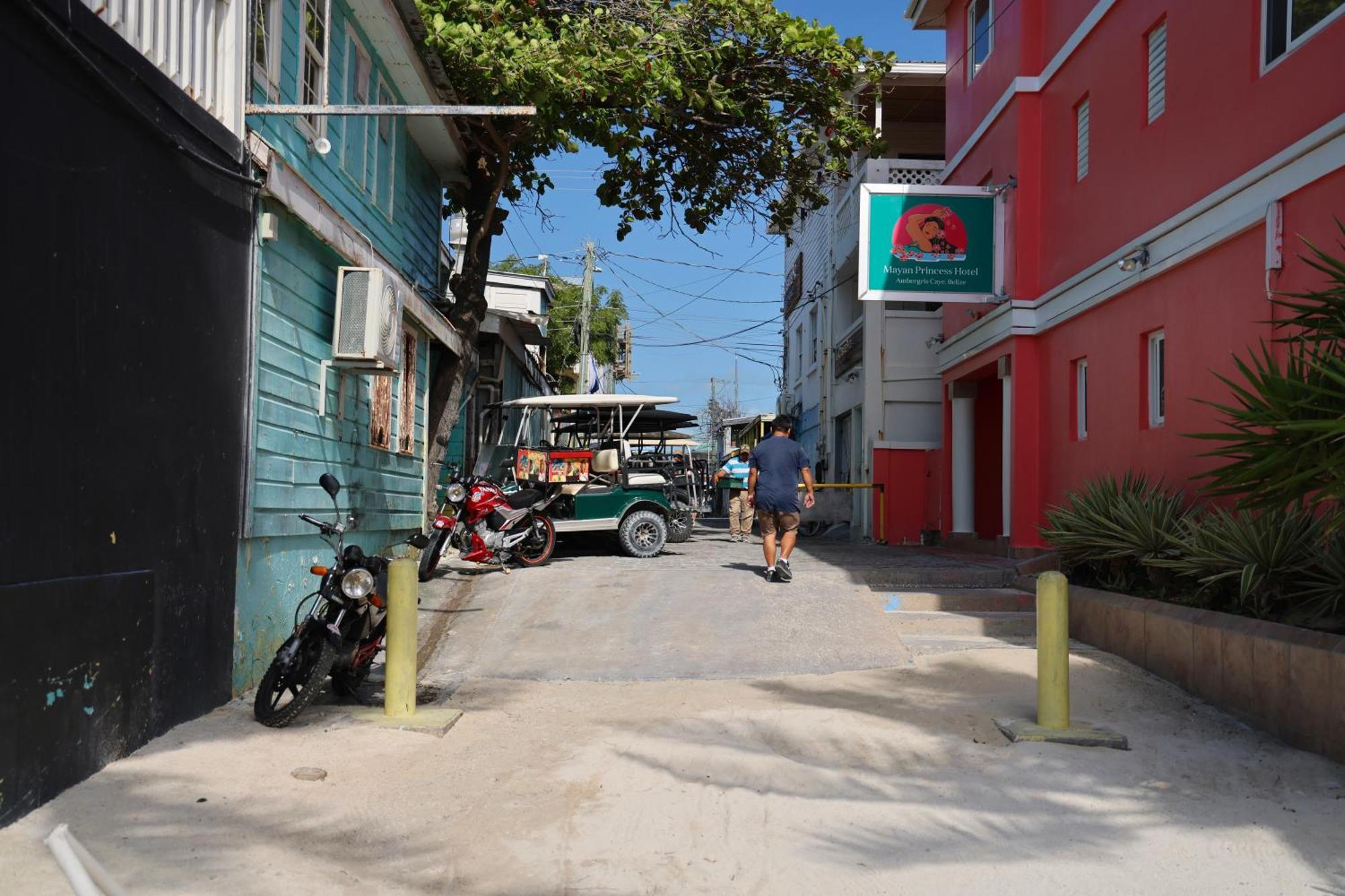 La Casa De Paz Hotel سان بيدرو المظهر الخارجي الصورة